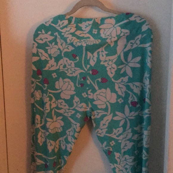 LuLaRoe TC2 Leggings. Teal with White Flowers XL - Picture 4 of 5